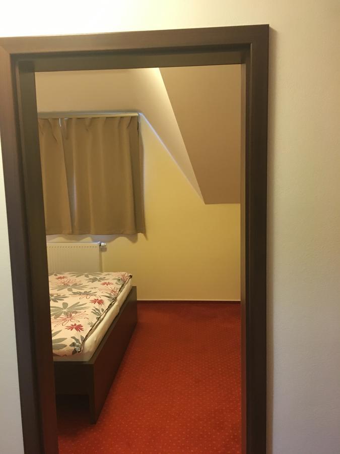 Penzion Hermina Veselí nad Moravou Exterior foto